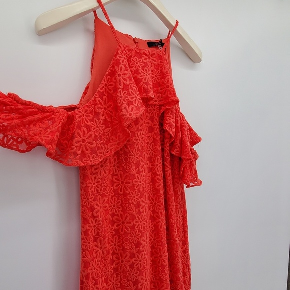 Trina Turk Lady Bug Roseville Ruffle Cold Shoulder Knit Lace Mini Dress Small - Picture 5 of 8